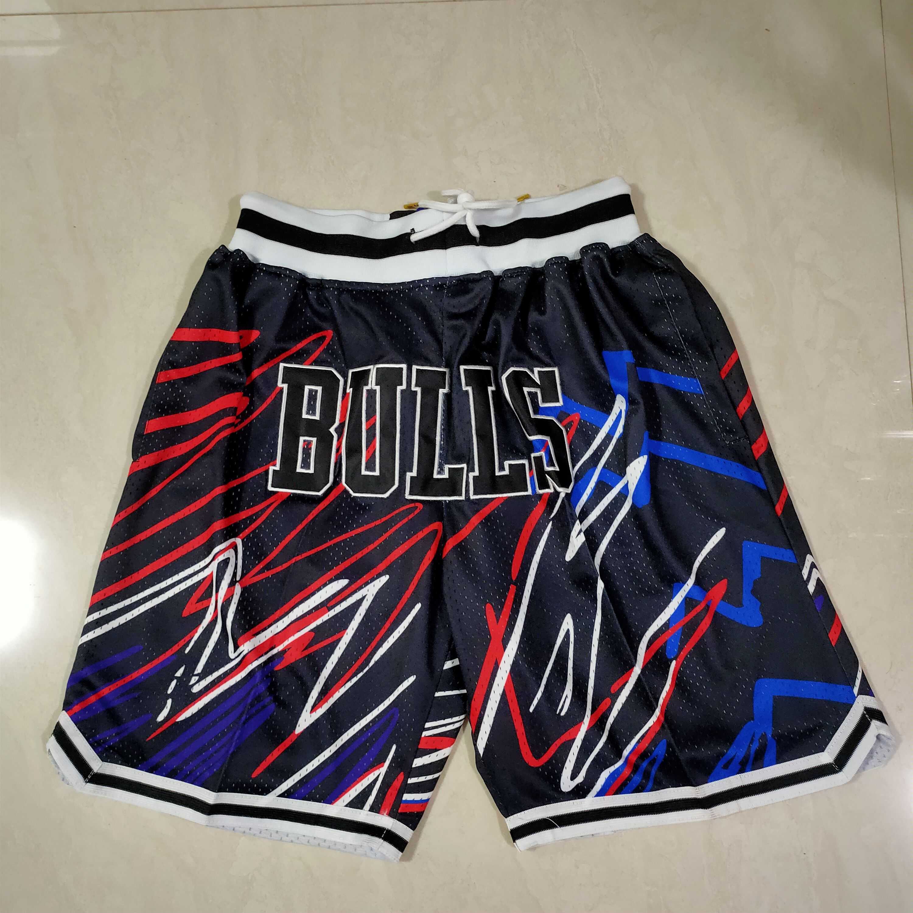 Men NBA 2021 Chicago Bulls Black Shorts Men NBA 2021 Chicago Bulls Black Shorts
